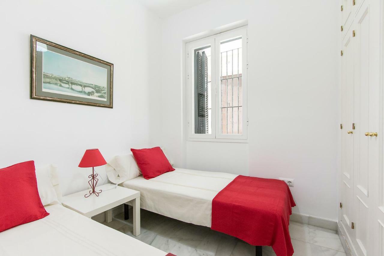 Veoapartment Pedro Miguel Севилья Экстерьер фото